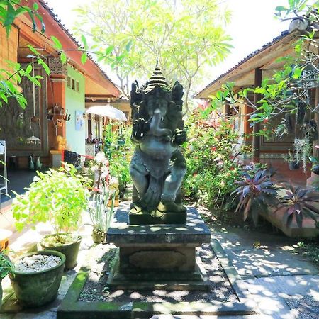 Mertha Jati Hotel Kuta Lombok Exteriér fotografie